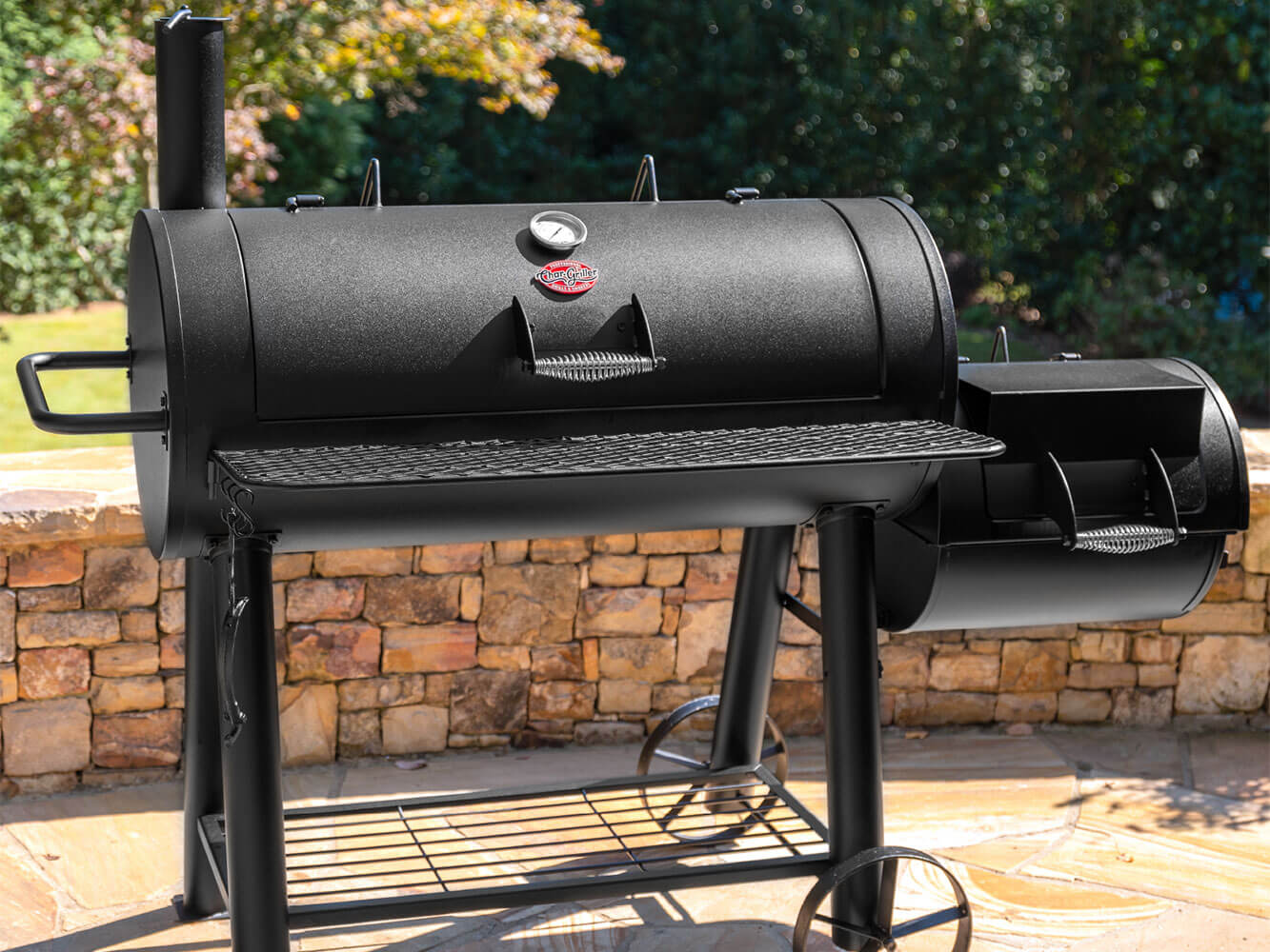 Char-Griller Competition Pro Offset Smoker & Grill