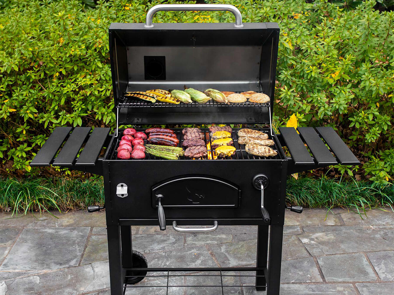 Char-Griller Traditional Charcoal Grill