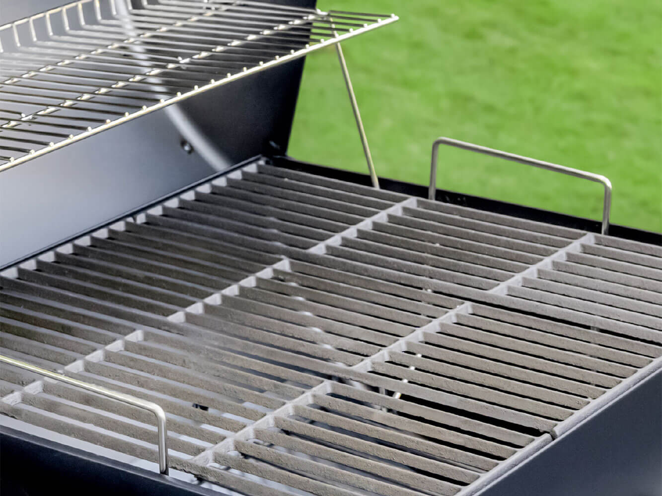 Char-Griller Wrangler Charcoal Grill